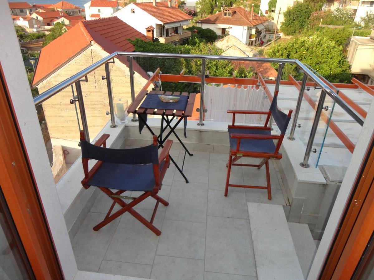 Apartment Gliha Jelsa  Exterior foto